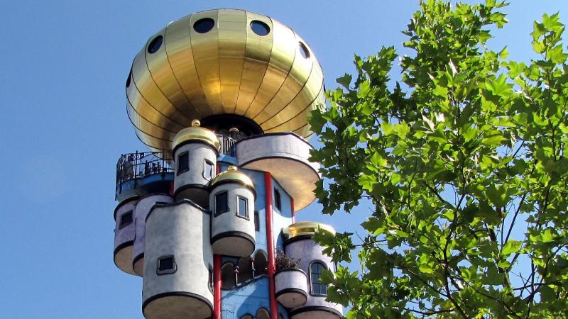 Toren in Wenen door Friedenreich Hundertwasser.